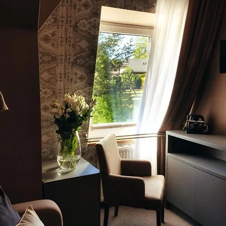 Srebrny Bucznik Wellness & Restaurant Hotel *