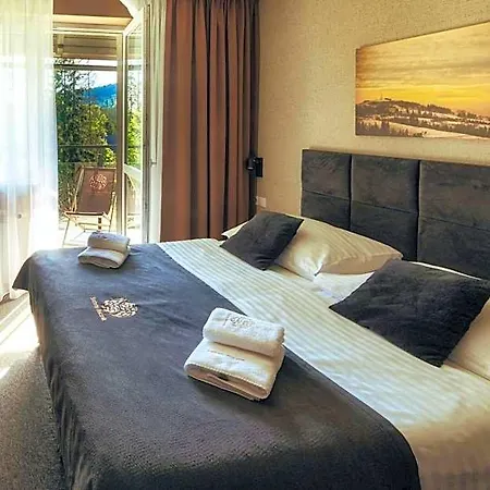 Srebrny Bucznik Wellness & Restaurant Hotel