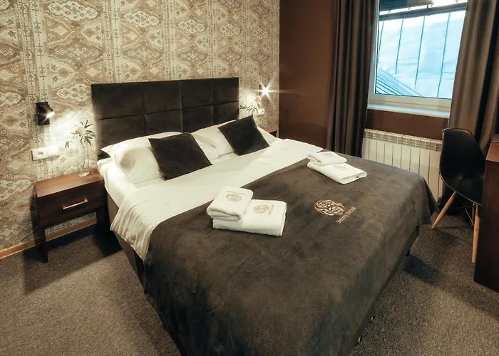 Hotel Srebrny Bucznik Wellness & Restaurant